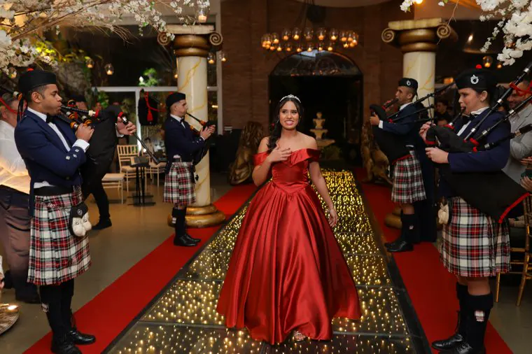 Debutante Koisa Linda