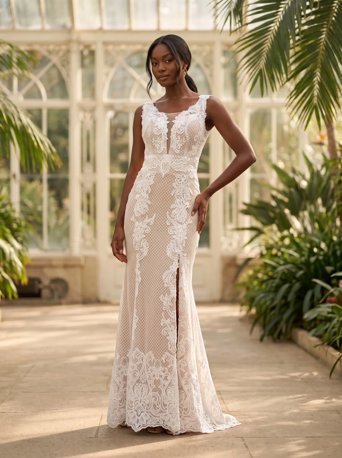 Vestido de noiva nude com renda ilusão